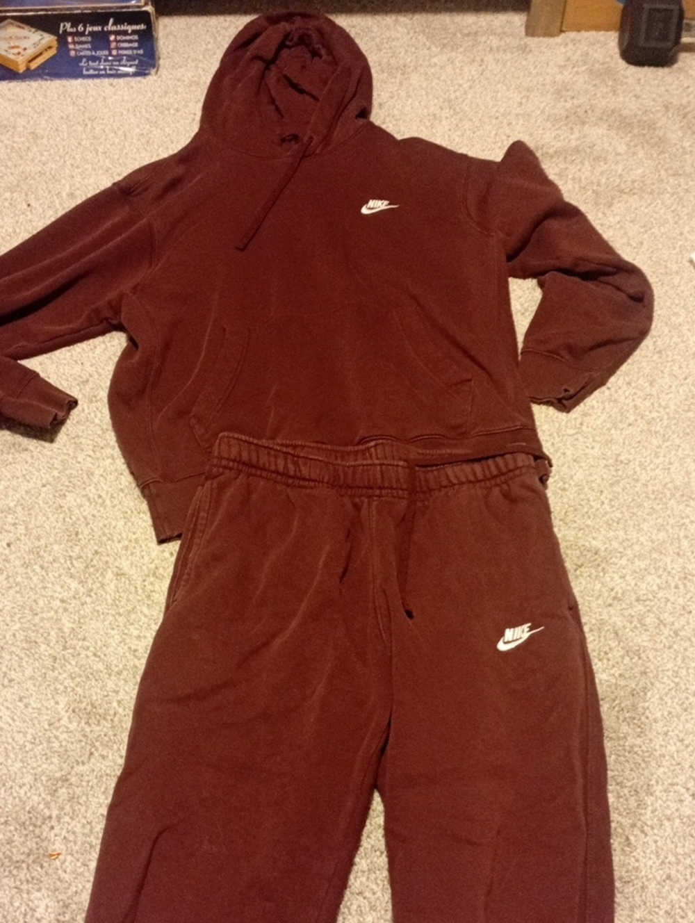 Nike Maroon/Burgundy Hoodie and Sweatpants Set